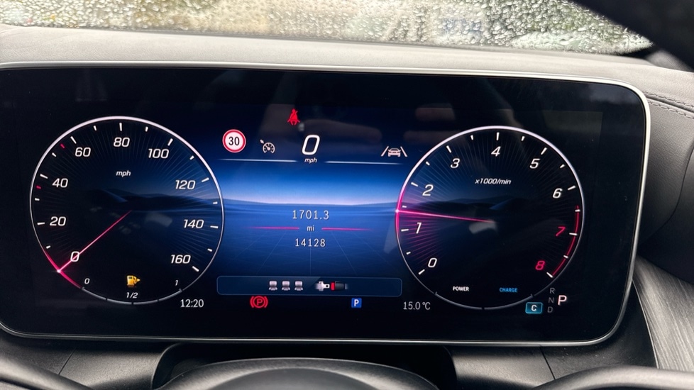 Used Mercedes-Benz GLC 2025 for sale - 76261500: Photo 16