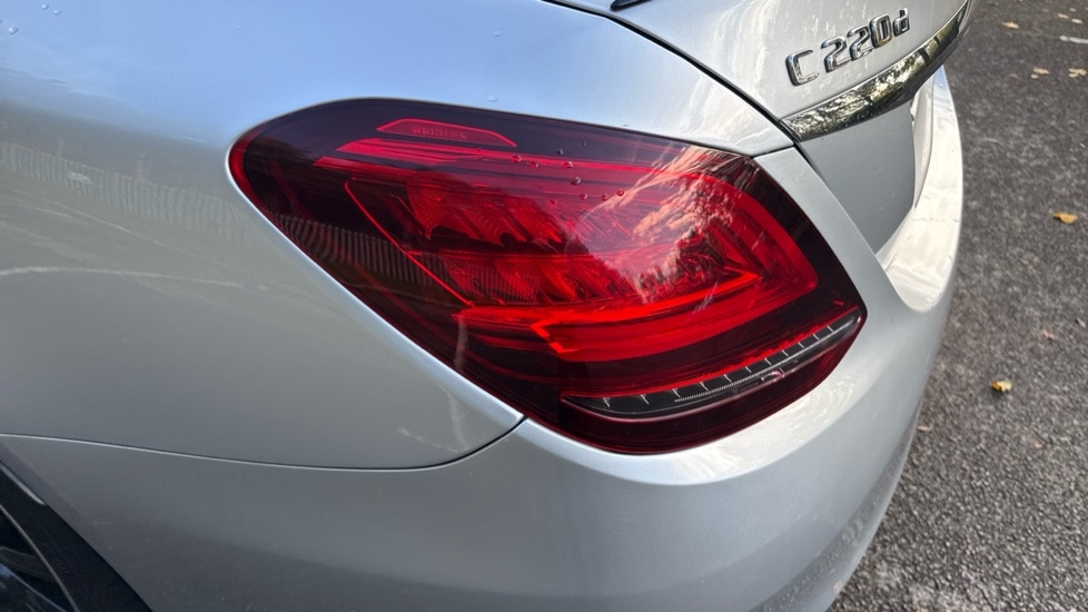 Used Mercedes-Benz GLA 2021 for sale - 76272950: Photo 21