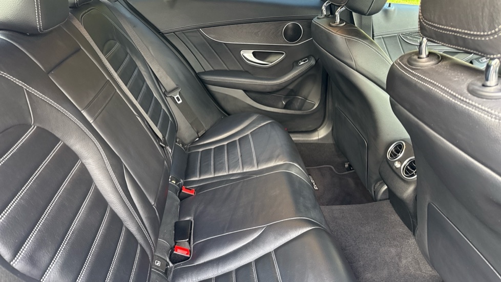 Used Mercedes-Benz GLA 2021 for sale - 76272950: Photo 24