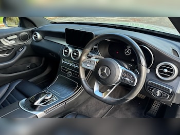 Used Mercedes-Benz GLA 2021 for sale - 76272950: Photo