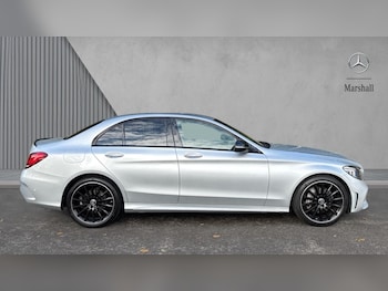 Used Mercedes-Benz GLA 2021 for sale - 76272950: Photo