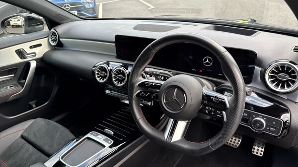Used Mercedes-Benz A-Class 2024 for sale - 75472550: Photo 3