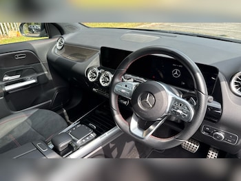 Used Mercedes-Benz GLA 2022 for sale - 75537364: Photo