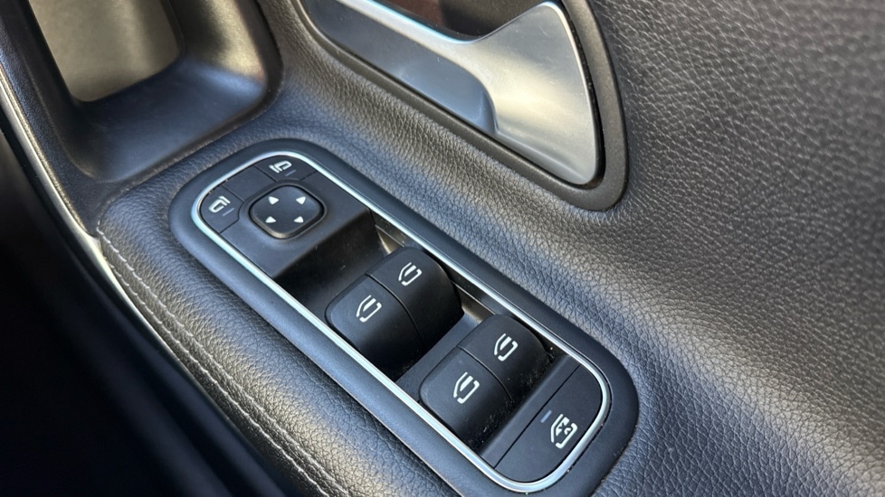 Used Mercedes-Benz A-Class 2019 for sale - 76154921: Photo 41
