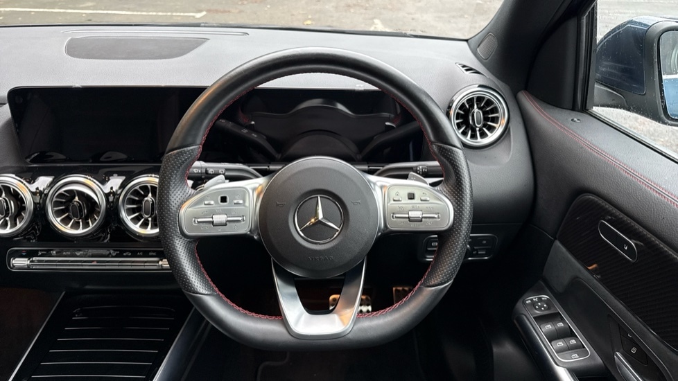 Used Mercedes-Benz GLA 2022 for sale - 76942931: Photo 12