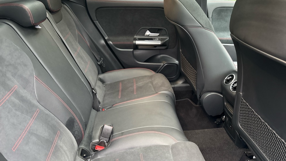 Used Mercedes-Benz GLA 2022 for sale - 76942931: Photo 24