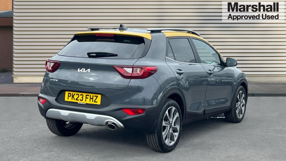 Used Kia Stonic 2023 for sale - 76366391: Photo 3