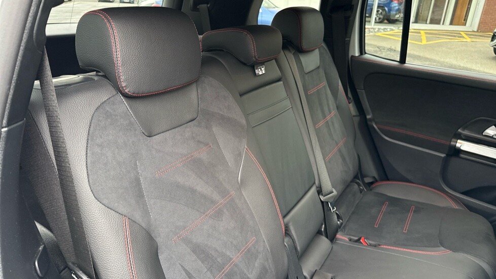 Used Mercedes-Benz GLB 2024 for sale - 76459097: Photo 15