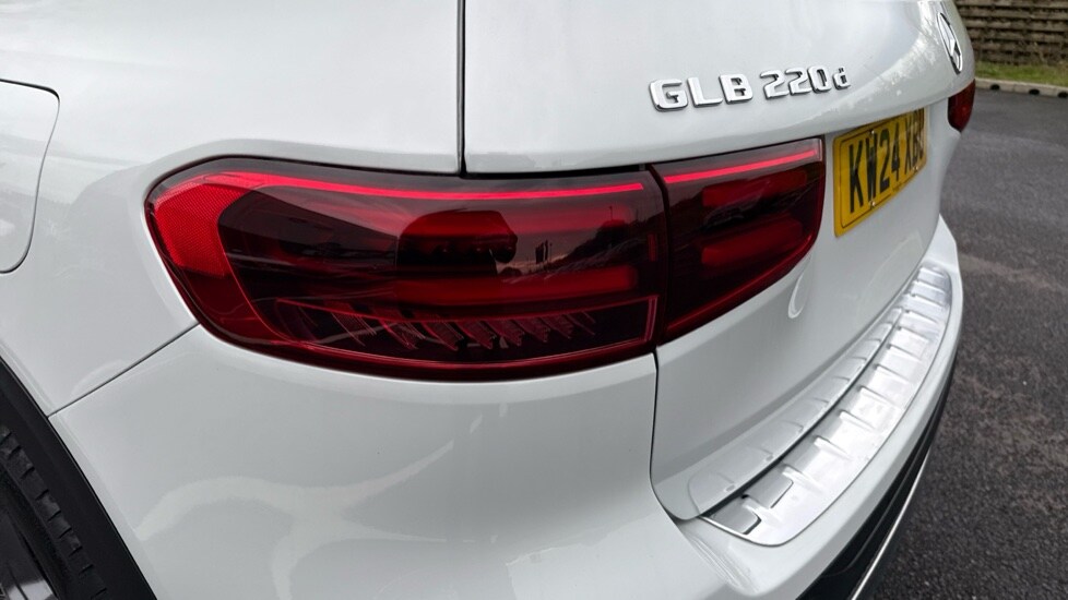 Used Mercedes-Benz GLB 2024 for sale - 76459097: Photo 21