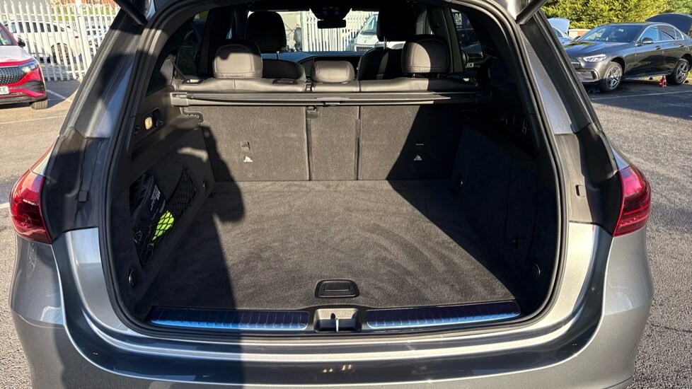 Used Mercedes-Benz GLE 2025 for sale - 77025481: Photo 17