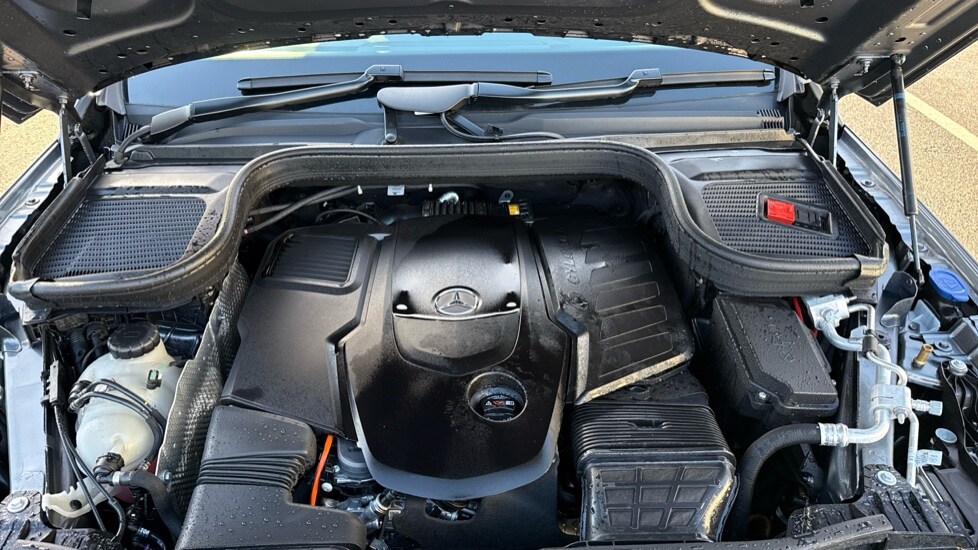 Used Mercedes-Benz GLE 2025 for sale - 77025481: Photo 19