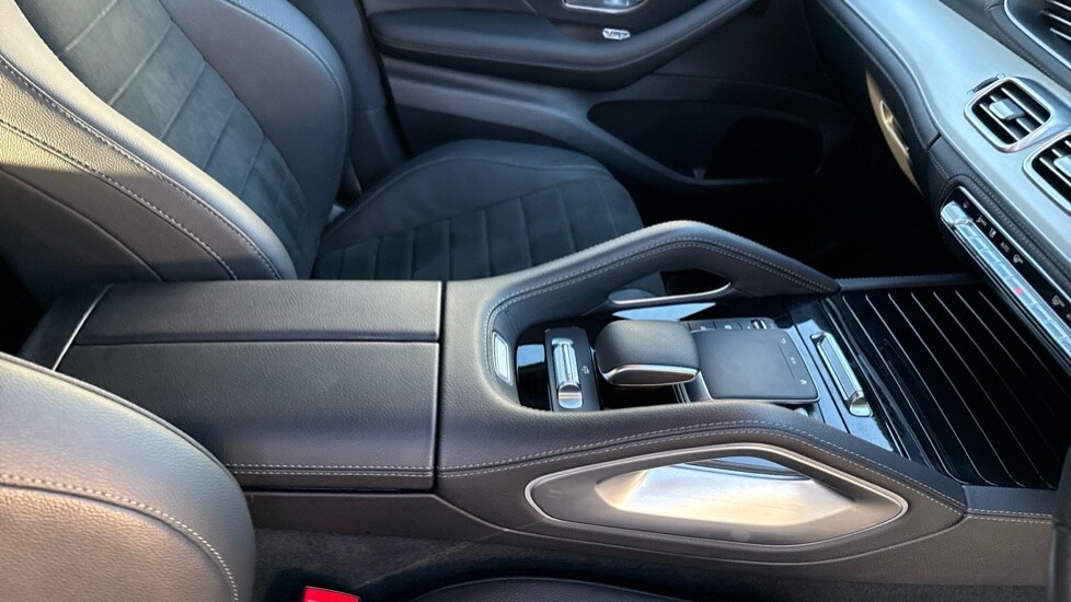 Used Mercedes-Benz GLE 2025 for sale - 77025481: Photo 34