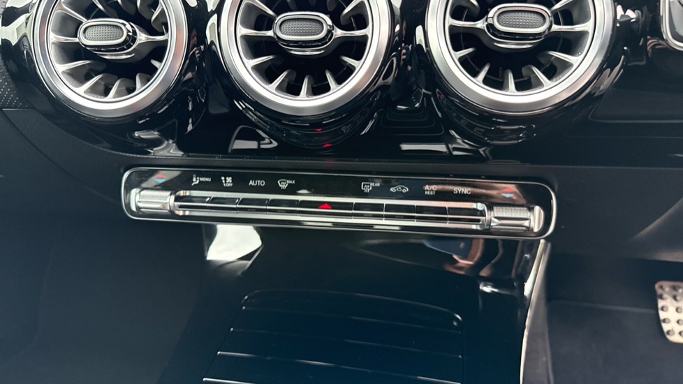 Used Mercedes-Benz CLA 2023 for sale - 76557022: Photo 36