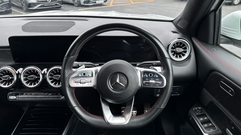 Used Mercedes-Benz GLB 2022 for sale - 76112473: Photo 12