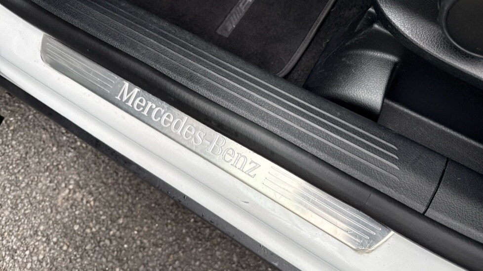 Used Mercedes-Benz GLB 2022 for sale - 76112473: Photo 44