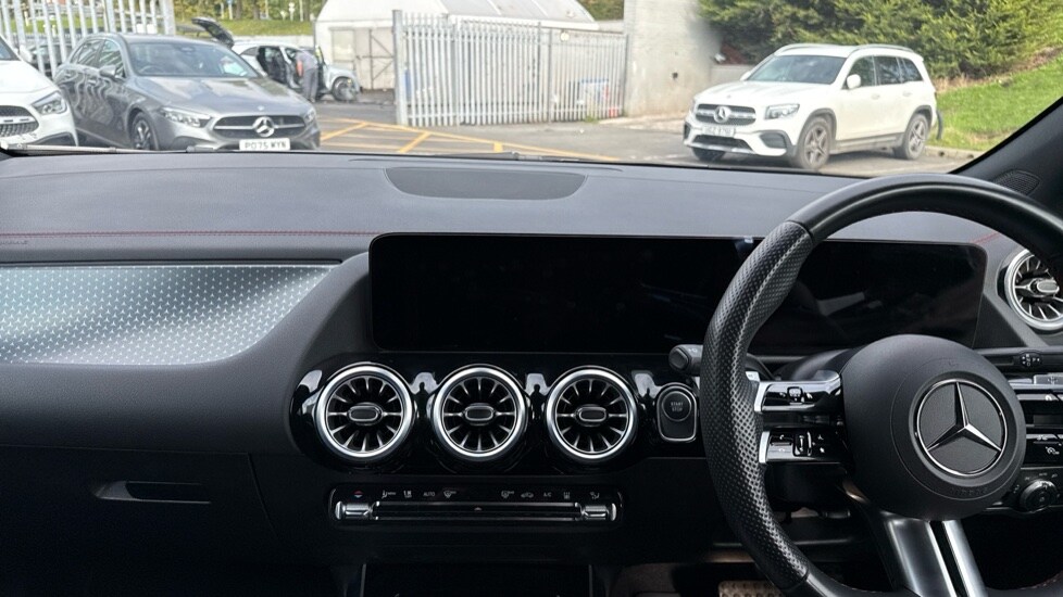 Used Mercedes-Benz EQA 2024 for sale - 76556832: Photo 13