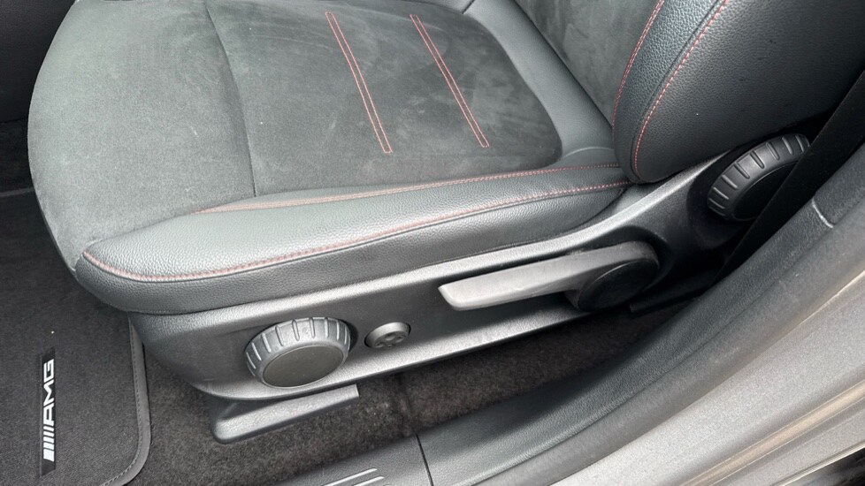 Used Mercedes-Benz EQA 2024 for sale - 76556832: Photo 39