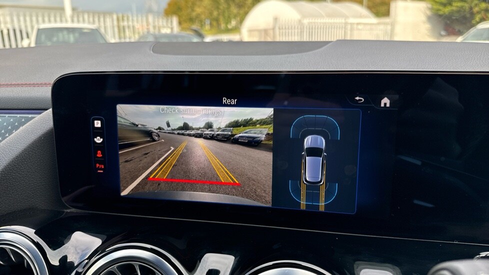 Used Mercedes-Benz EQA 2024 for sale - 76556832: Photo 40