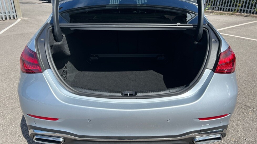 Used Mercedes-Benz C Class 2024 for sale - 76544452: Photo 17