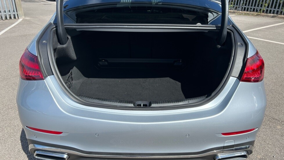 Used Mercedes-Benz C Class 2024 for sale - 76544452: Photo 18