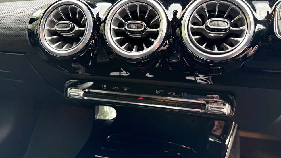 Used Mercedes-Benz A-Class 2024 for sale - 76780383: Photo 36