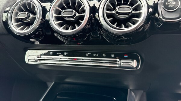 Used Mercedes-Benz GLA 2022 for sale - 76161262: Photo 36