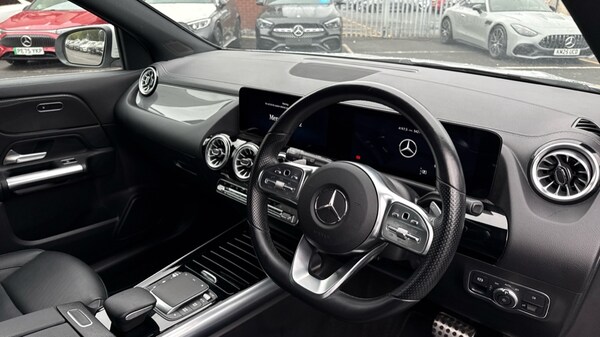 Used Mercedes-Benz GLA 2022 for sale - 76161262: Photo 3