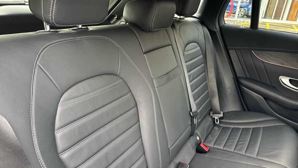 Used Mercedes-Benz EQC 2022 for sale - 76640193: Photo 15