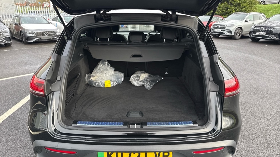 Used Mercedes-Benz EQC 2022 for sale - 76640193: Photo 17