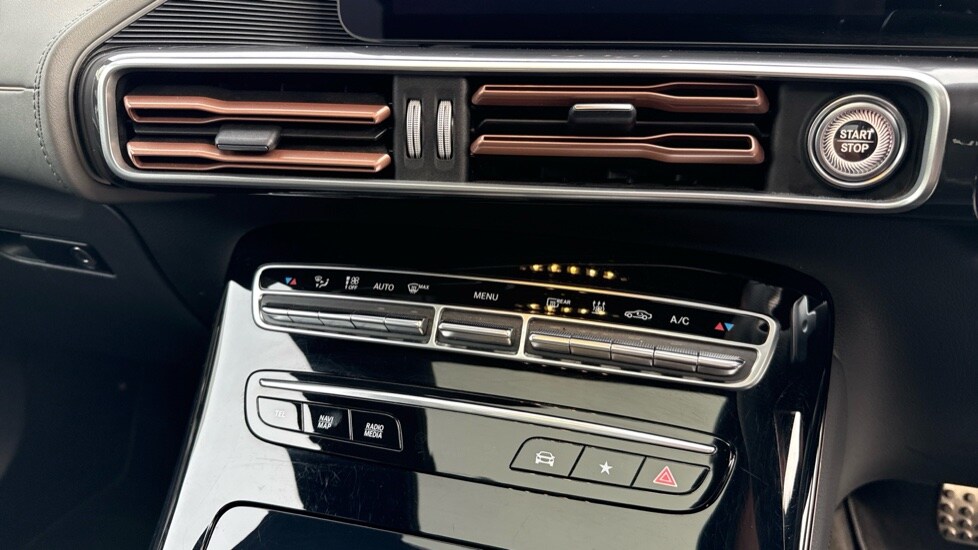 Used Mercedes-Benz EQC 2022 for sale - 76640193: Photo 36