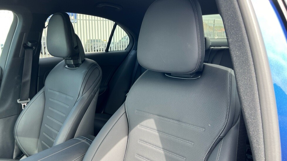 Used Mercedes-Benz C Class 2024 for sale - 76272963: Photo 14