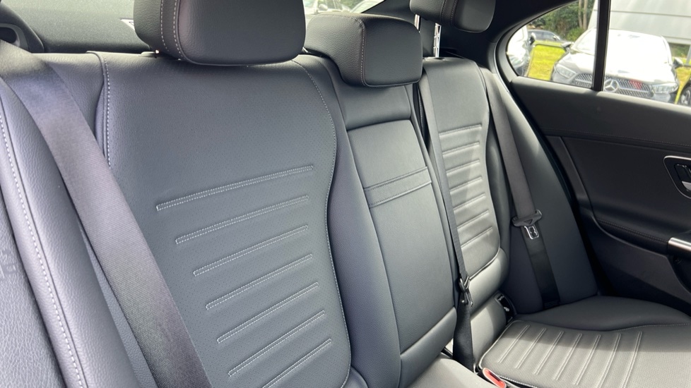 Used Mercedes-Benz C Class 2024 for sale - 76272963: Photo 15