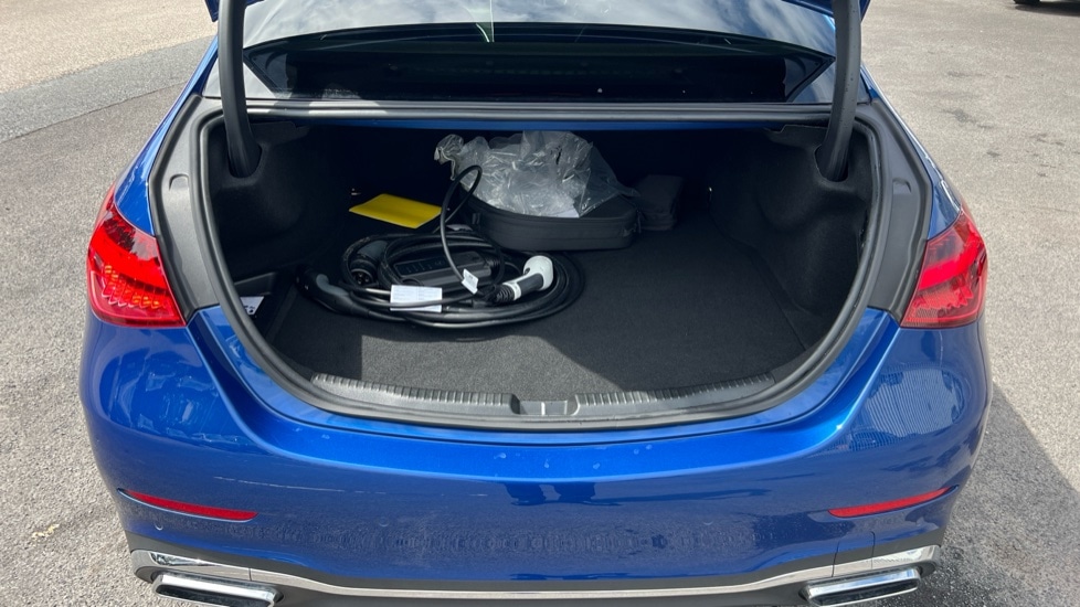 Used Mercedes-Benz C Class 2024 for sale - 76272963: Photo 17