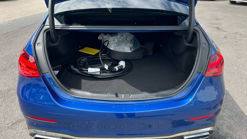 Used Mercedes-Benz C Class 2024 for sale - 76272963: Photo 18