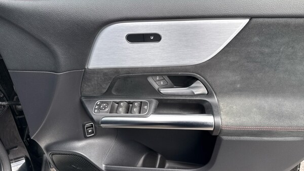 Used Mercedes-Benz EQA 2021 for sale - 75472703: Photo 37