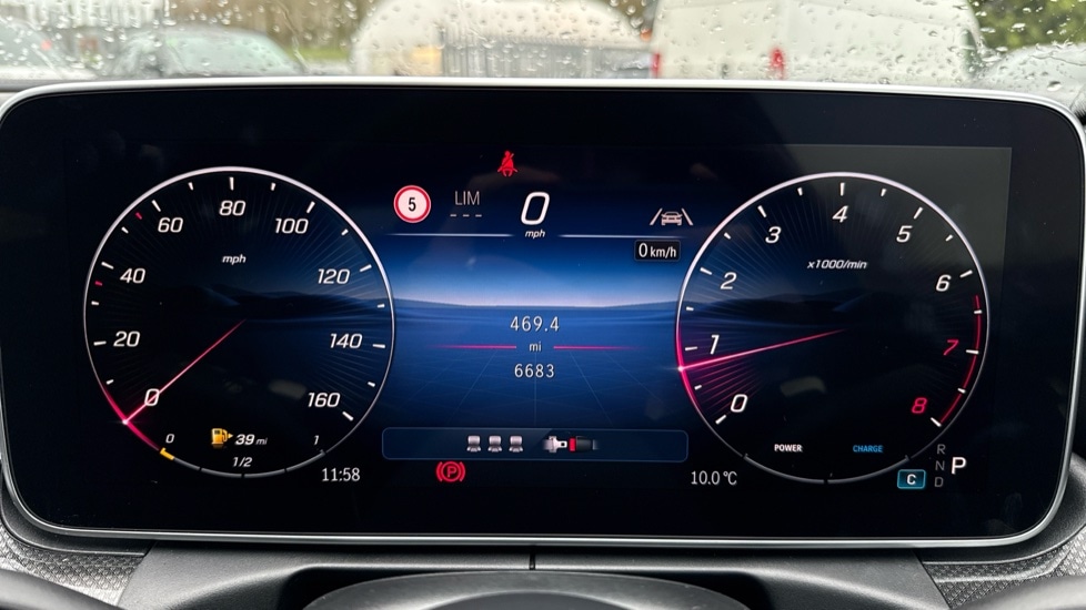 Used Mercedes-Benz C Class 2025 for sale - 77042890: Photo 16