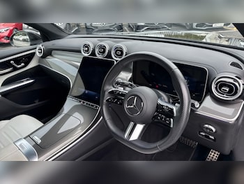 Used Mercedes-Benz GLC 2024 for sale - 76074235: Photo 3