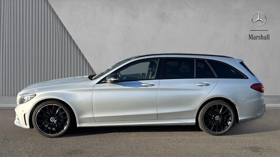 Used Mercedes-Benz C Class 2021 for sale - 76575038: Photo 10