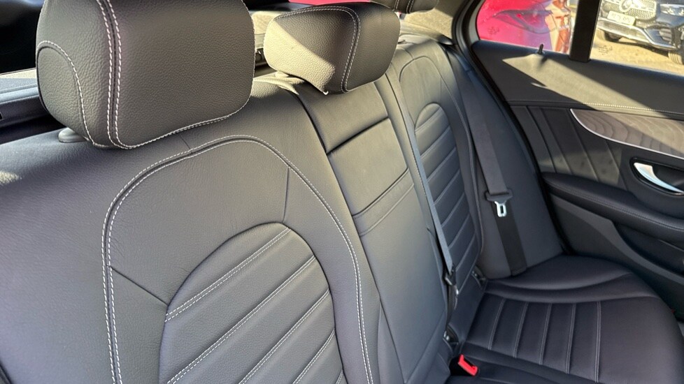 Used Mercedes-Benz C Class 2021 for sale - 76575038: Photo 15