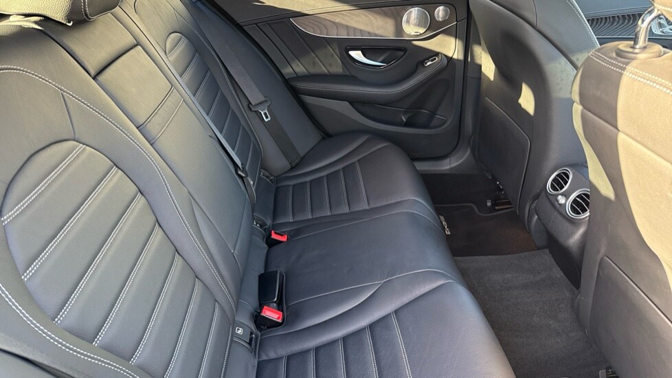 Used Mercedes-Benz C Class 2021 for sale - 76575038: Photo 24