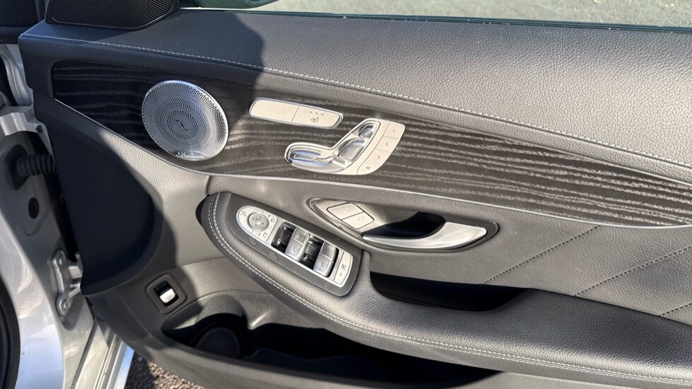 Used Mercedes-Benz C Class 2021 for sale - 76575038: Photo 37