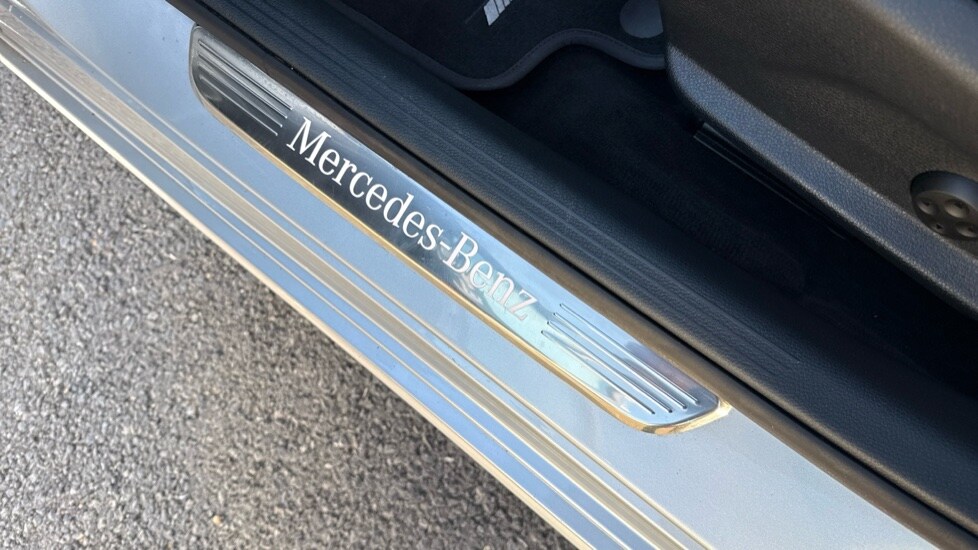 Used Mercedes-Benz C Class 2021 for sale - 76575038: Photo 44