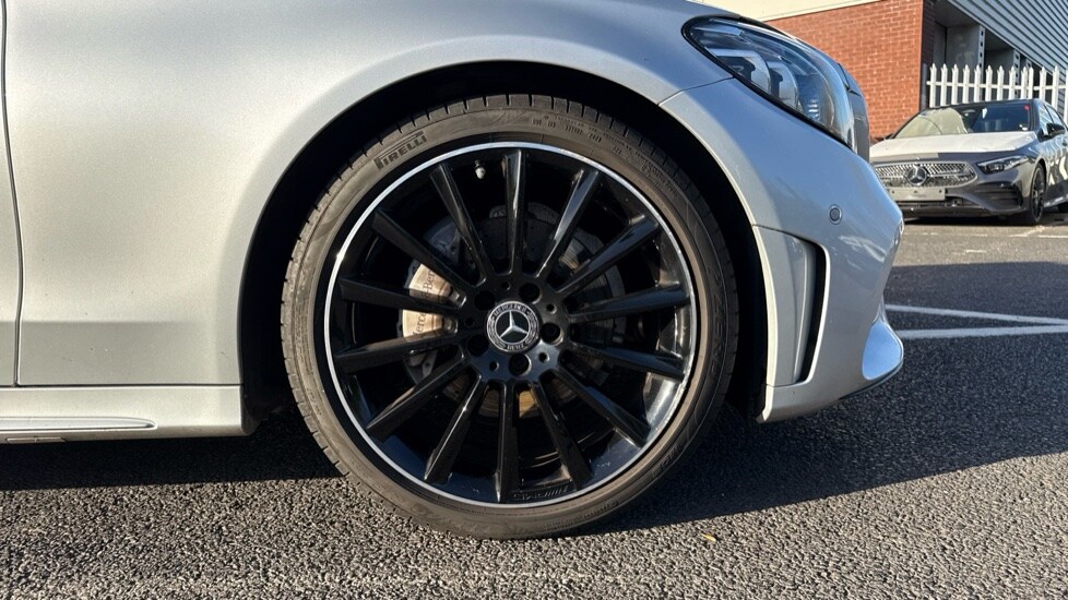 Used Mercedes-Benz C Class 2021 for sale - 76575038: Photo 5