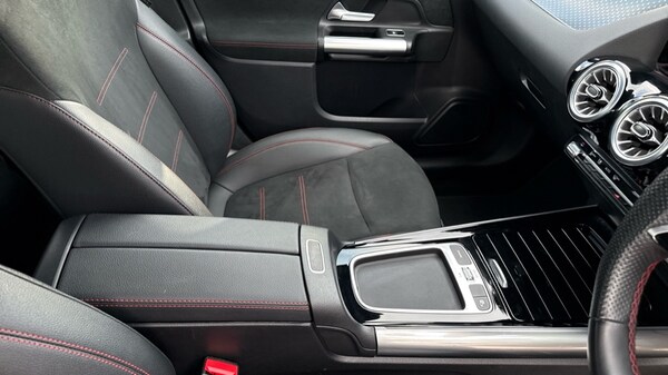 Used Mercedes-Benz EQA 2024 for sale - 76130671: Photo 34