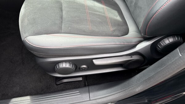 Used Mercedes-Benz A-Class 2024 for sale - 75590936: Photo 39