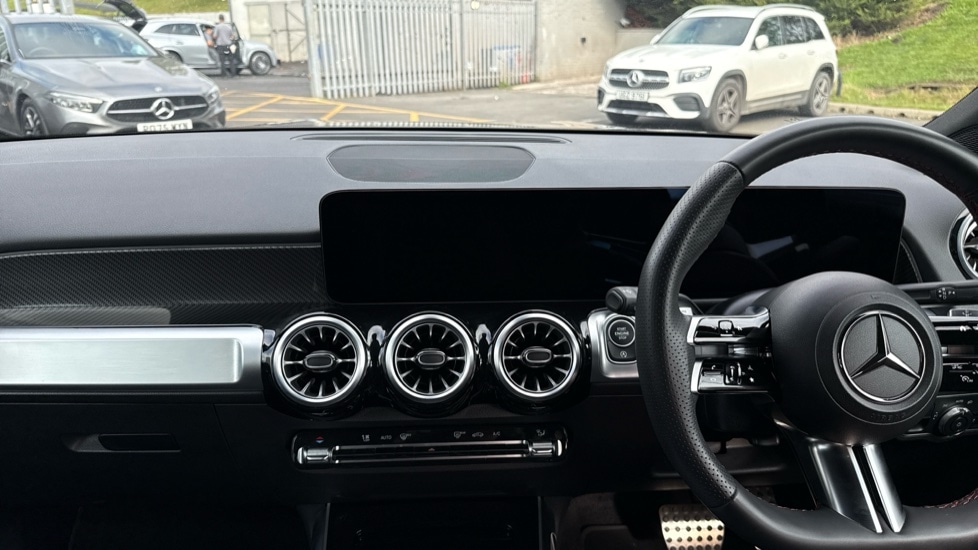 Used Mercedes-Benz GLB 2024 for sale - 76130655: Photo 13