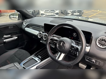 Used Mercedes-Benz GLB 2024 for sale - 76130655: Photo 3