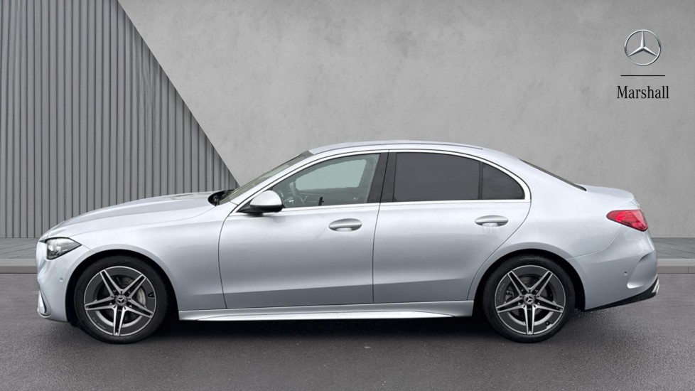 Used Mercedes-Benz C Class 2025 for sale - 77010350: Photo 10