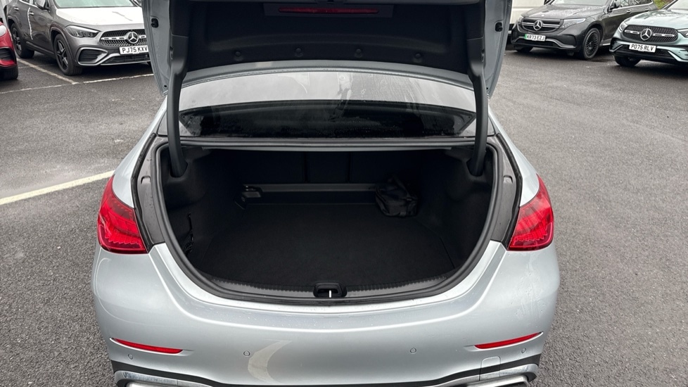 Used Mercedes-Benz C Class 2025 for sale - 77010350: Photo 17