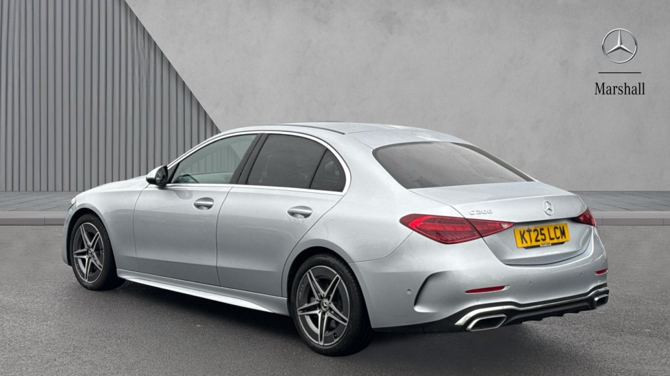 Used Mercedes-Benz C Class 2025 for sale - 77010350: Photo 2